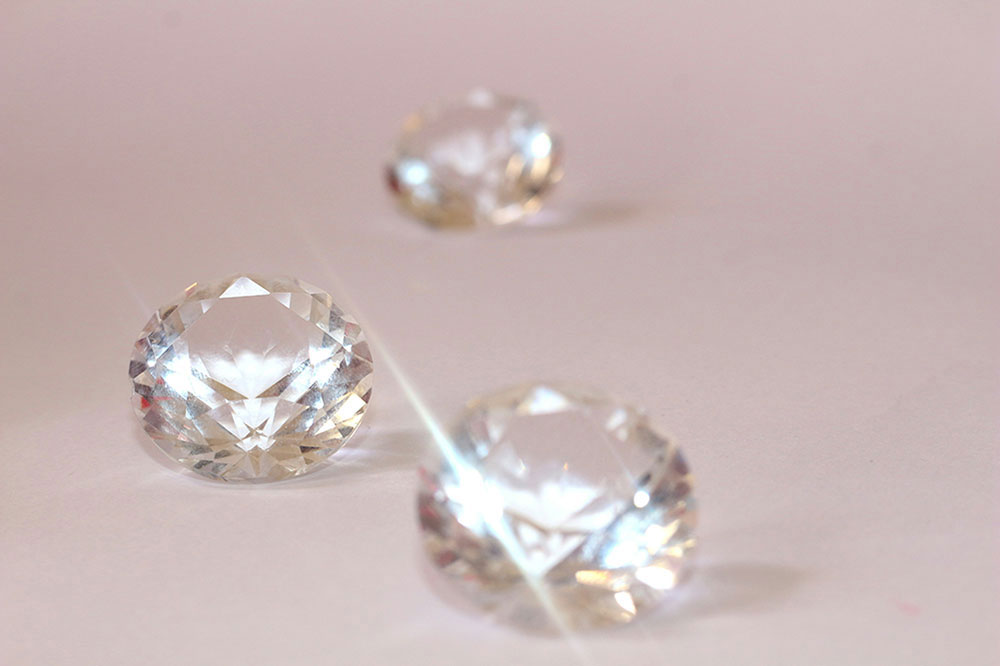 use loans on diamonds for temporary cash flow problems use loans on diamonds for temporary cash flow problems