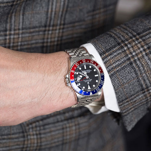 Rolex GMT Master Pepsi, Stainless Steel, Black Dial, 40 mm Rolex GMT Master Pepsi, Stainless Steel, Black Dial, 40 mm