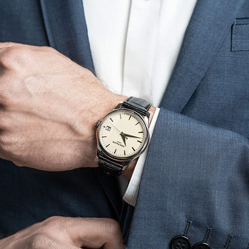 Patek Philippe Calatrava, 18K White Gold, Ivory Dial, 39 mm