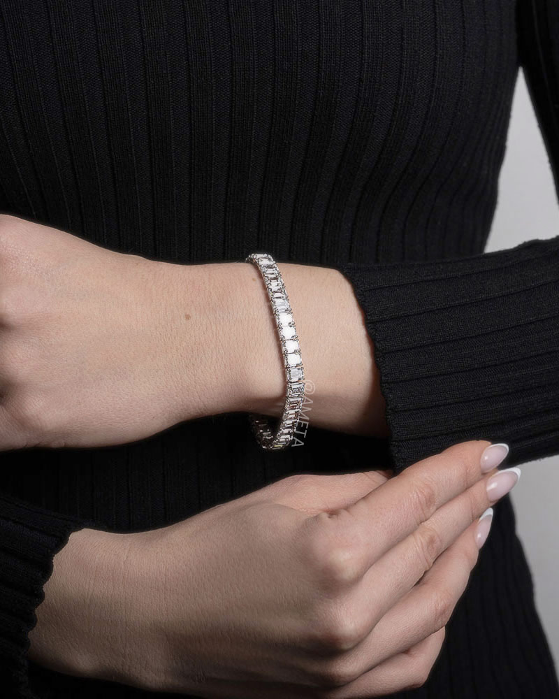 Diamonds by Avi & Co. Emerald Cut Diamond Line Bracelet, Platinum, 35.22 CT