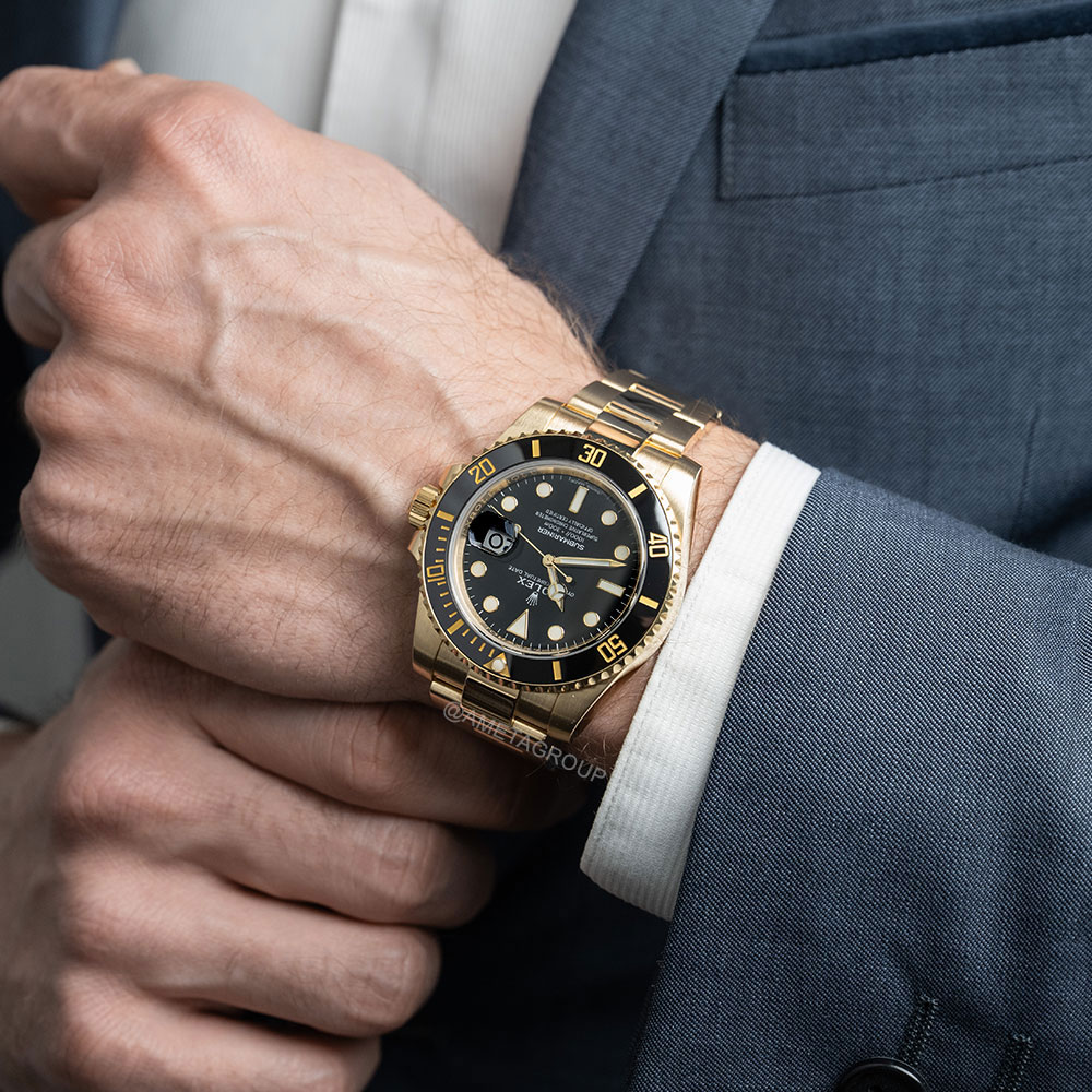 Rolex Submariner, 18K Yellow Gold, Black Dial, Oyster Bracelet, 40 mm - what happens if you default on a collateral loan